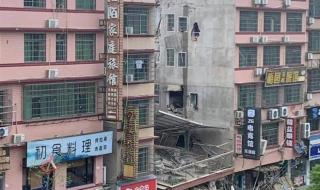 长沙居民自建房倒塌